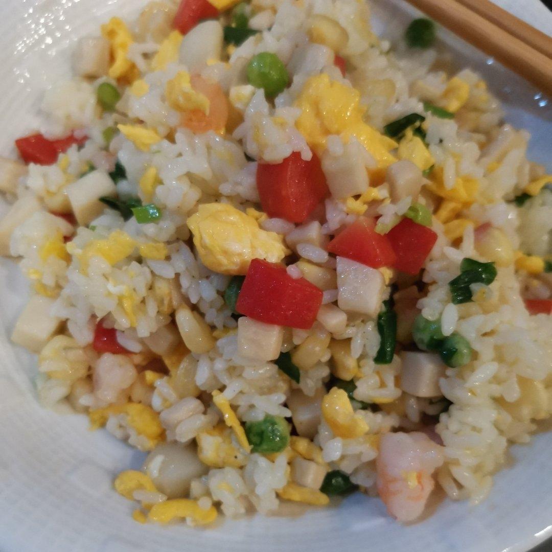 淮扬菜～正宗扬州炒饭