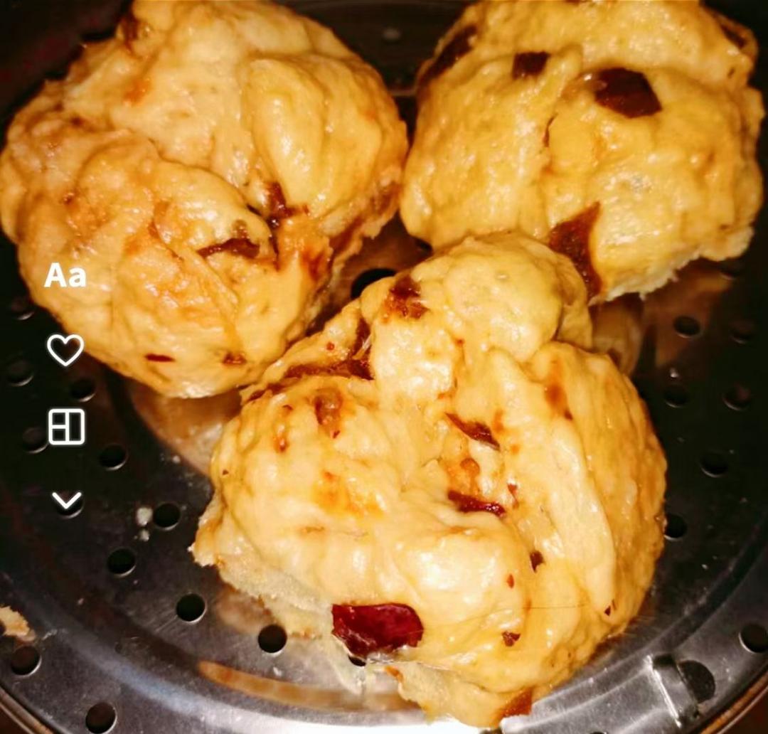 超级香又简单好做的红糖红枣馒头