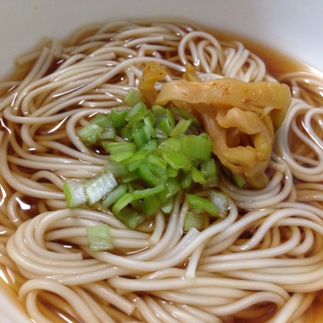 小葱麻油酱油面