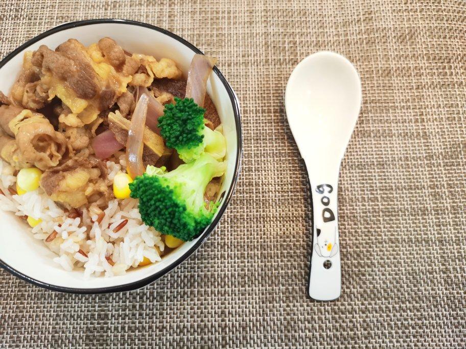 肥牛饭