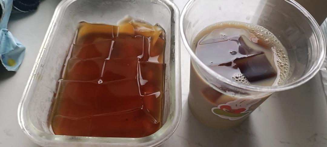 Q弹爽口红茶冻