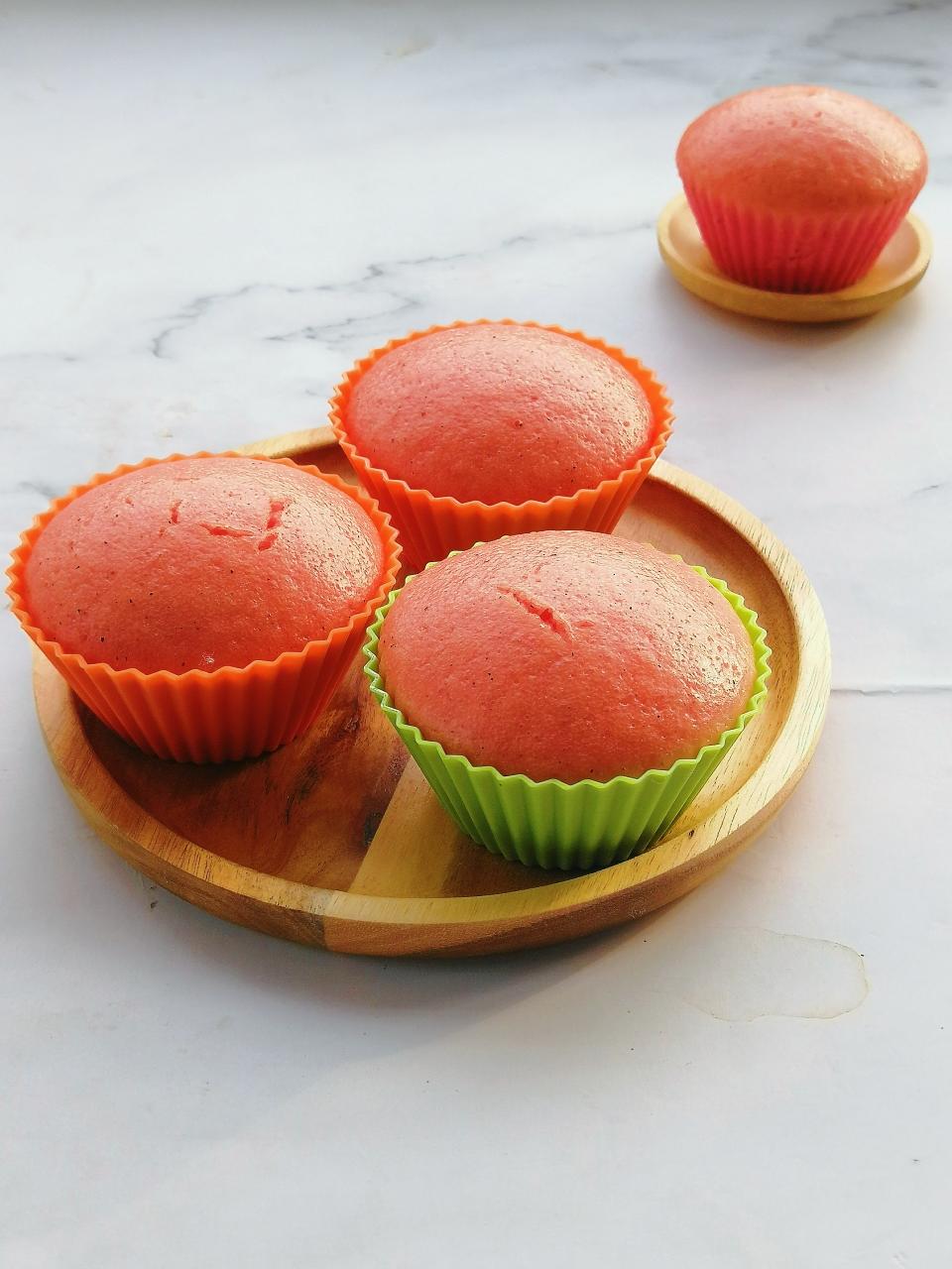 香甜松软的火龙果蒸糕的做法