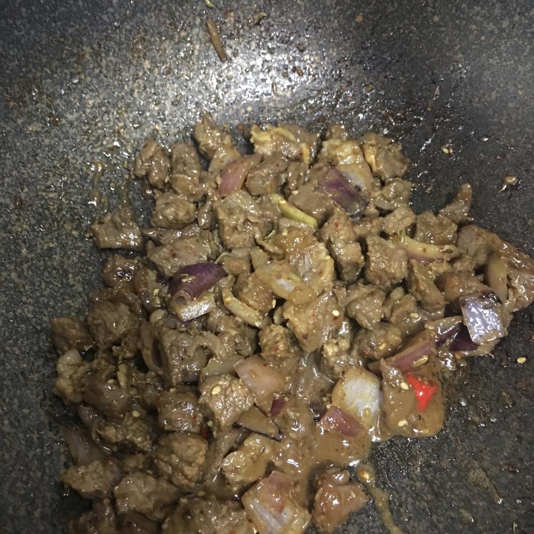孜然牛肉粒