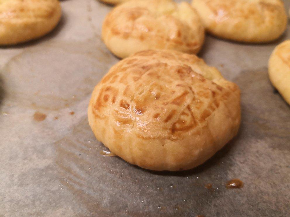 港式奶黄月饼