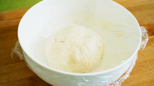 羊肉胡辣汤（虽然是简易版 但是洗了面筋 熬的浓浓的 味道超足又香～ ）的做法 步骤3