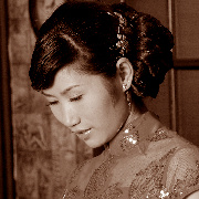 小魔女伊伊