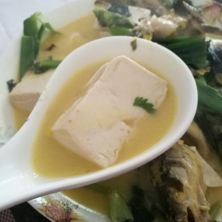 黄鸭叫煮白豆腐