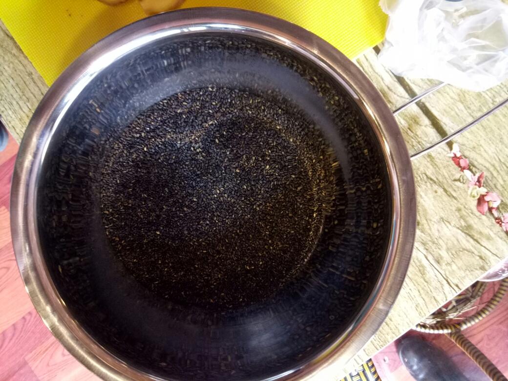 炒熟芝麻