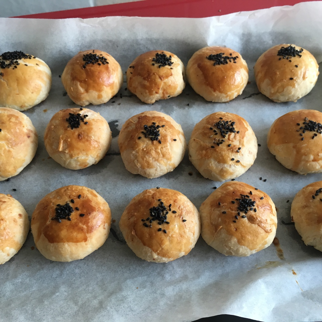 泳式鲜肉榨菜月饼