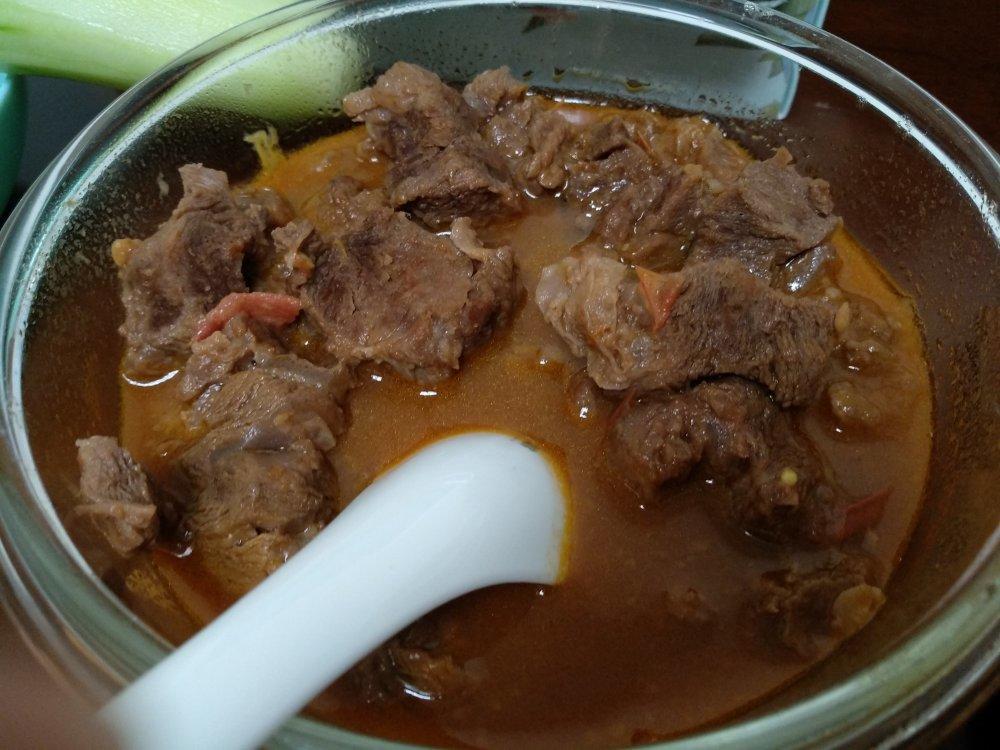 番茄炖牛腩