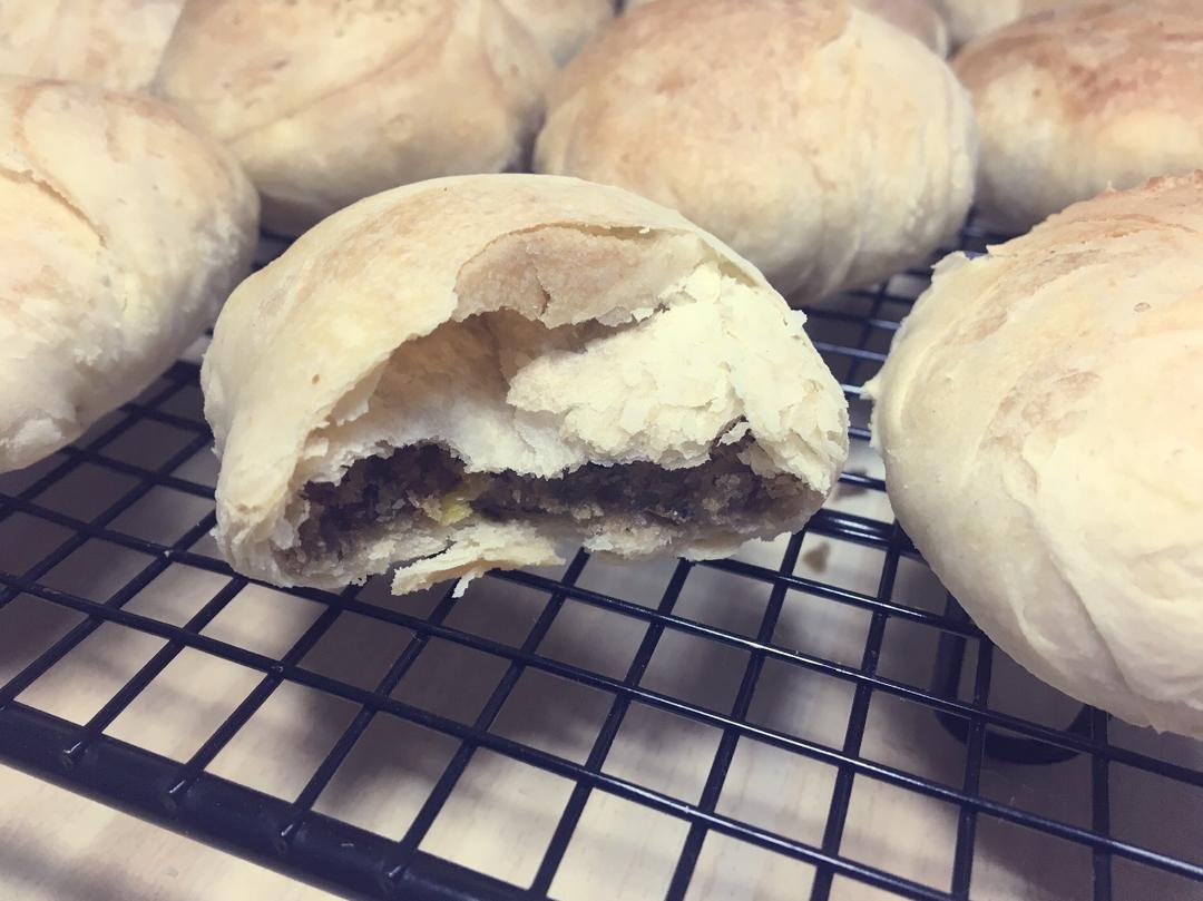 酥皮绿豆饼   酥得掉渣渣