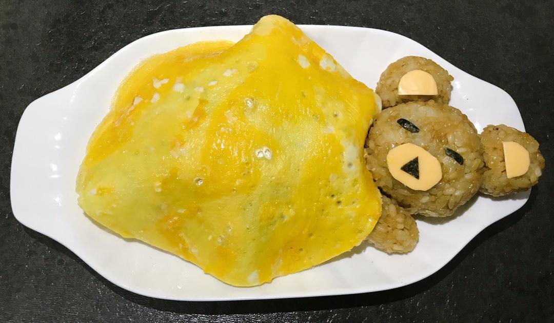 午睡的轻松熊蛋包饭