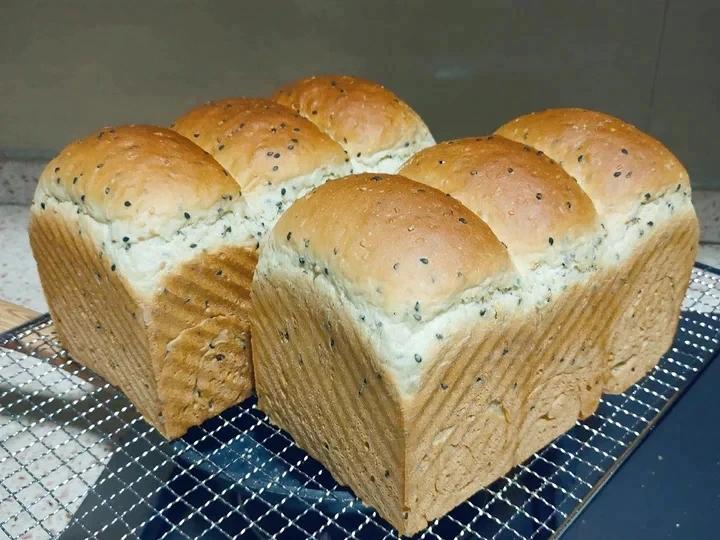 黑芝麻吐司