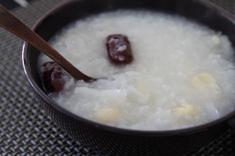 糯米银耳莲子粥
