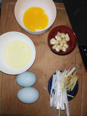 金银蛋煮苋菜的做法 步骤1