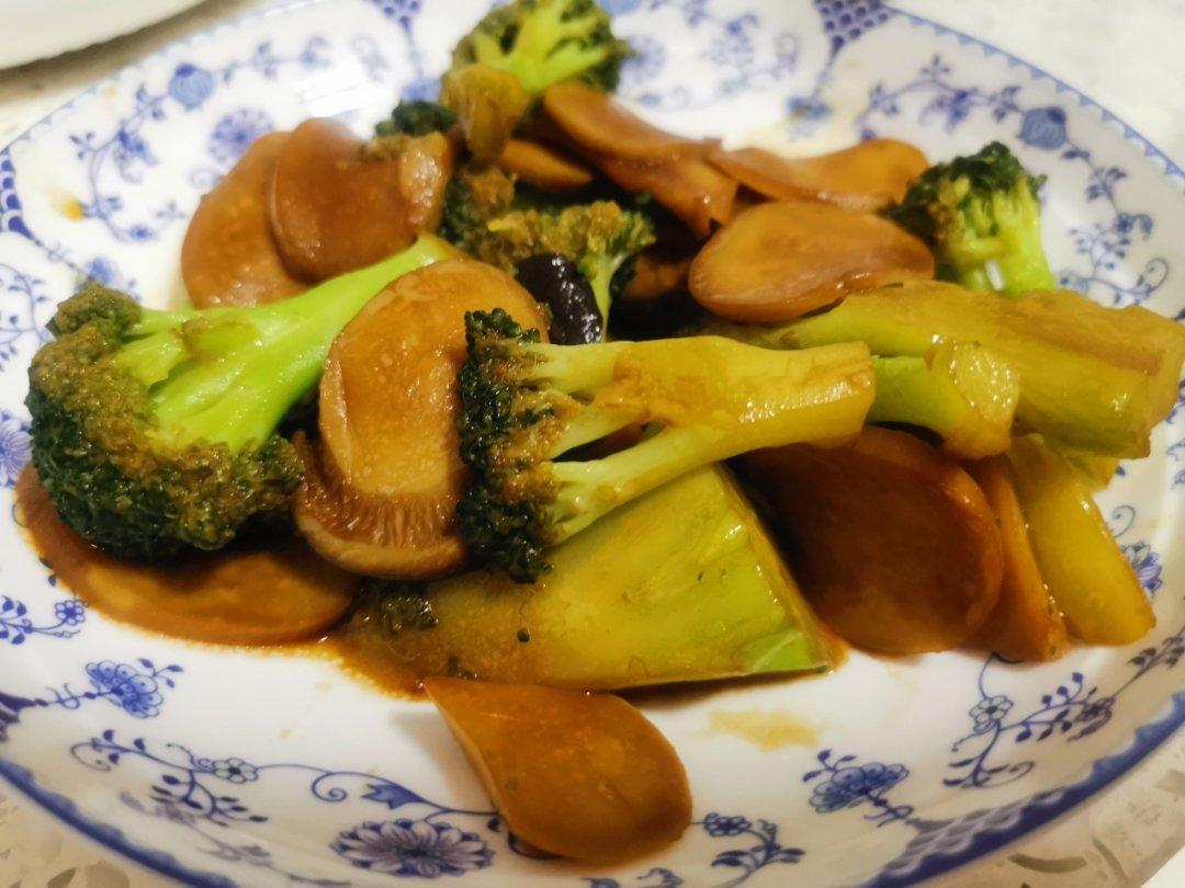 杏鲍菇扣西兰花