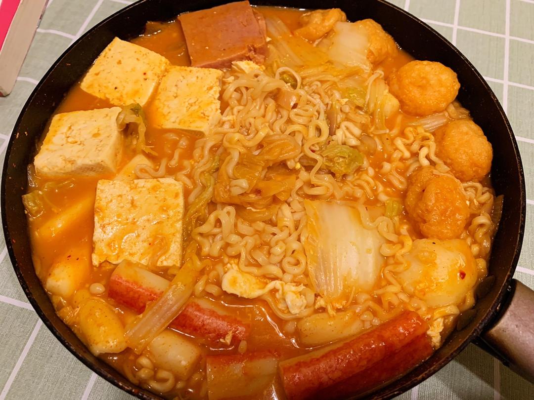 容易制作的部队锅