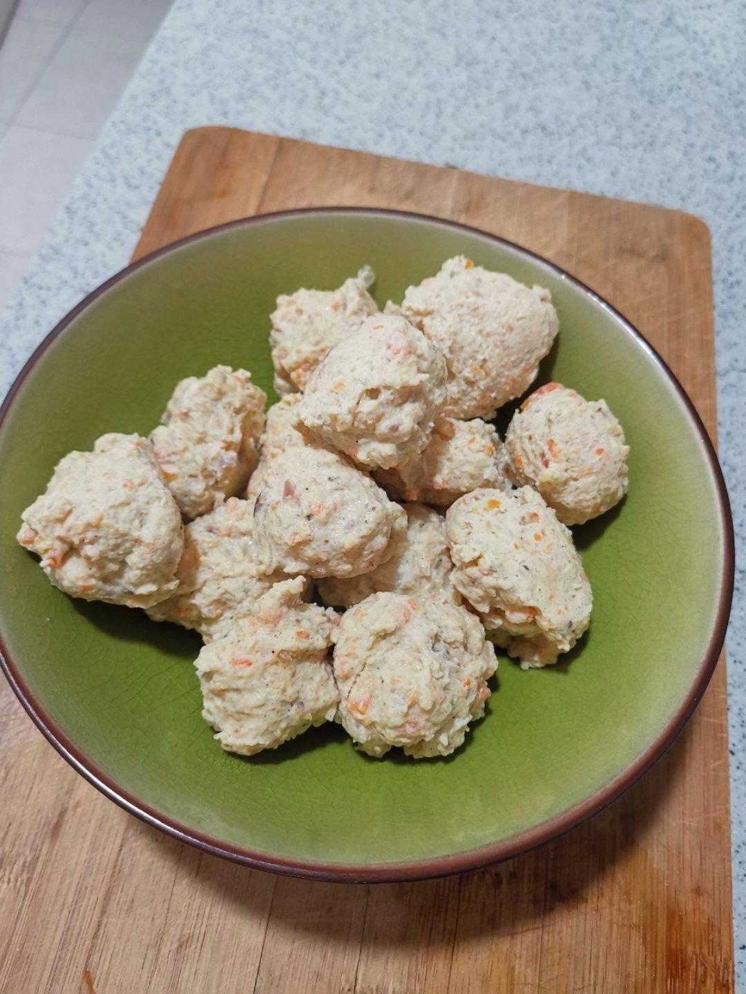 煮出来的胡萝卜鸡肉丸-超Q弹