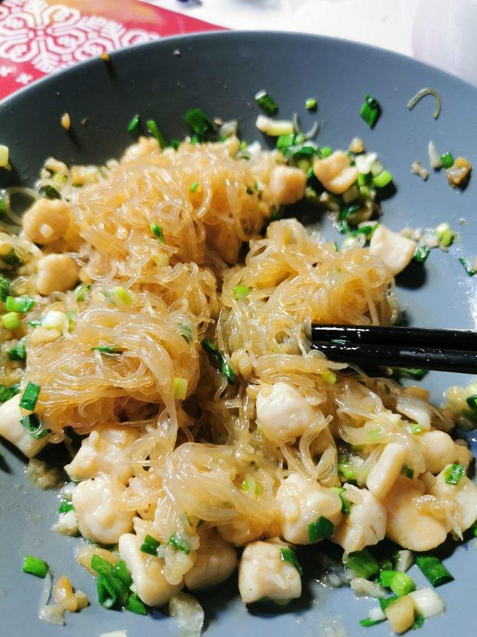 扇贝柱蒸粉丝