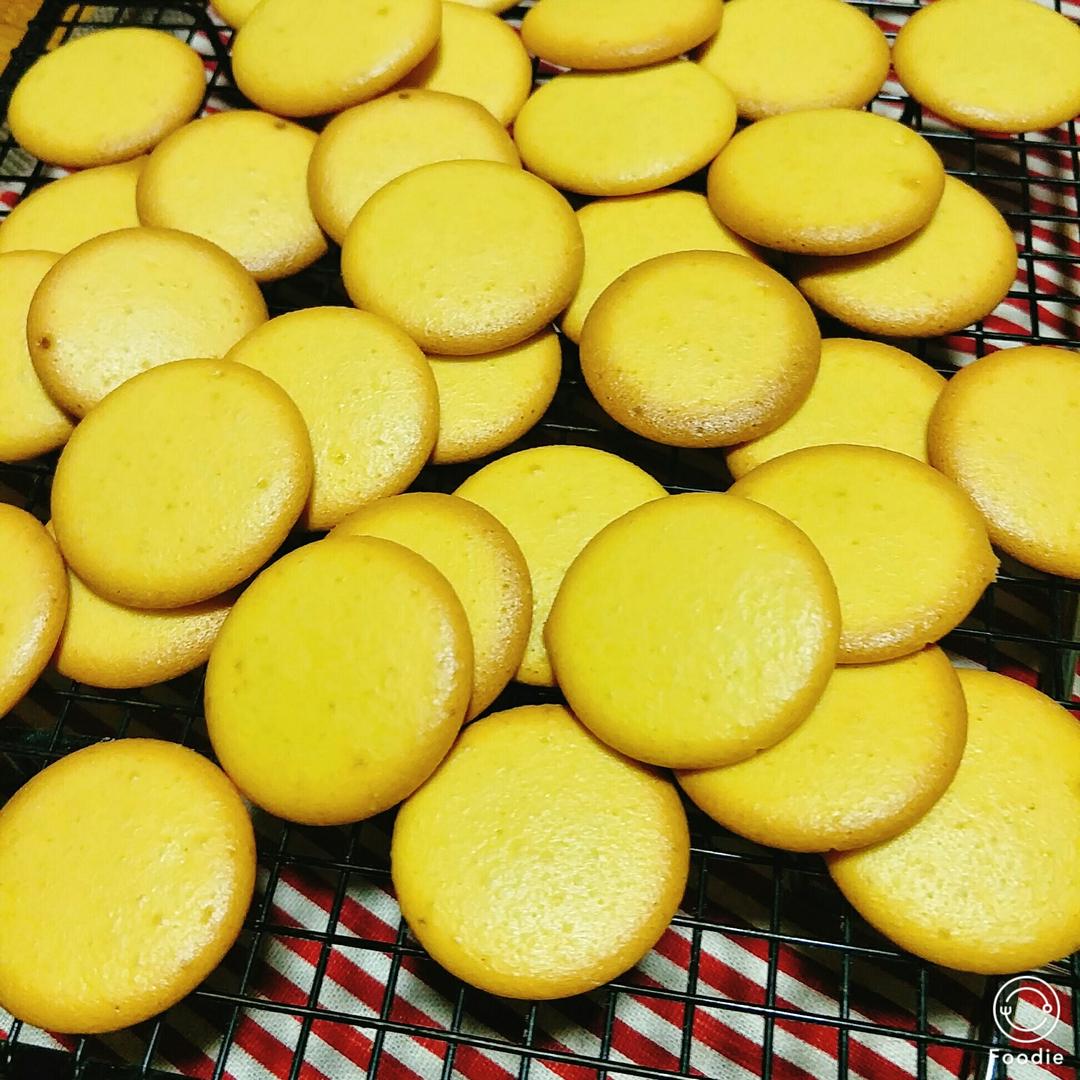 酥脆蛋香小饼干