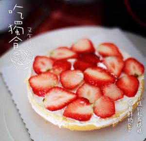 又到草莓季～～鲜奶草莓Cake的做法 步骤3