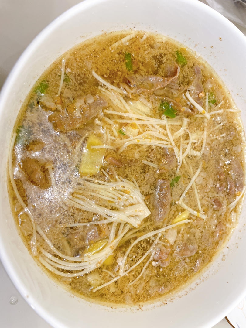 酸汤肥牛