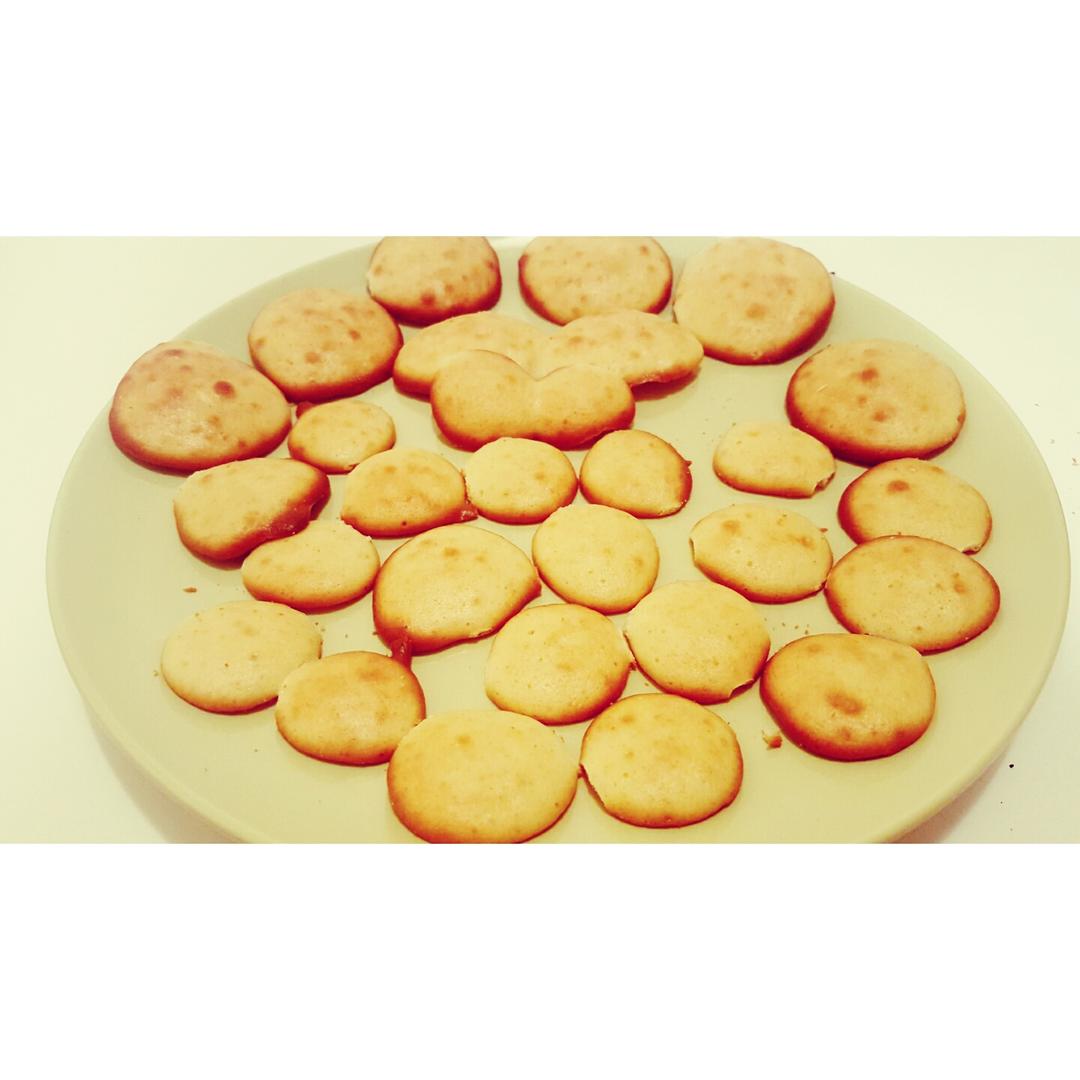 酥脆蛋香小饼干