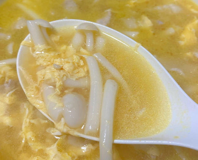 海鲜菇鸡蛋汤