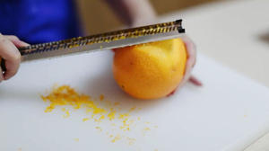 新手最爱的小甜点迷你橙香玛德琳的做法 步骤3