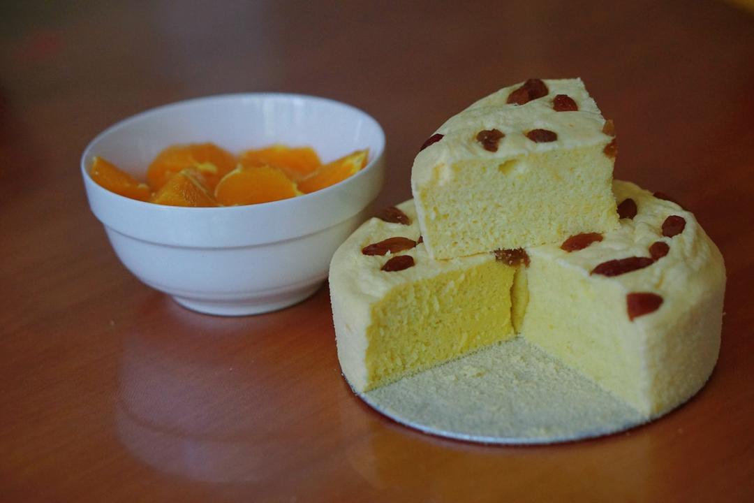 蒸蛋糕。。。清蒸戚风蛋糕---健康营养蒸出来（2蛋6寸）