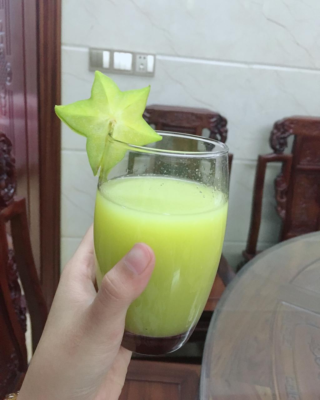 zhafeitig做的鲜榨杨桃汁