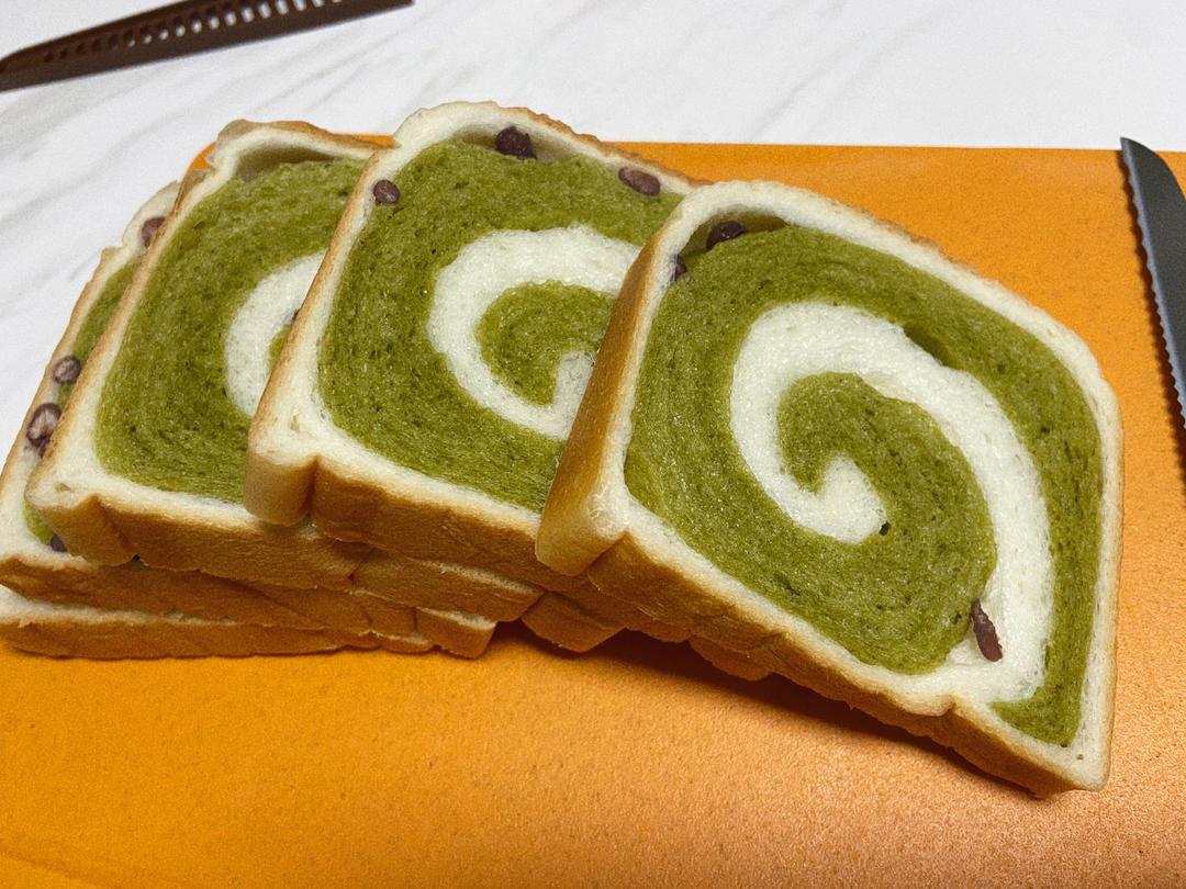 抹茶双色吐司