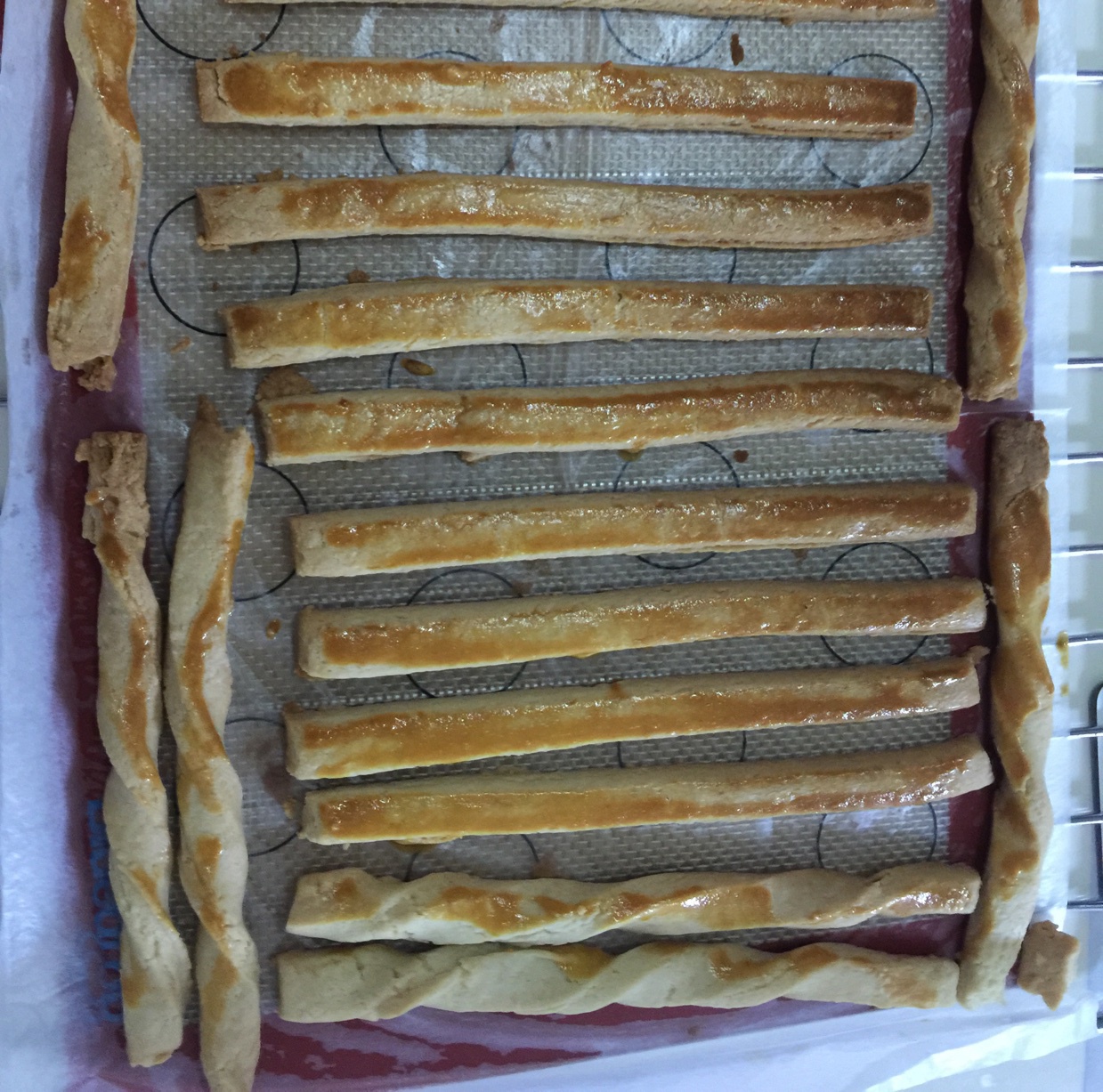 马卡龙(杏仁蛋白糖饼)