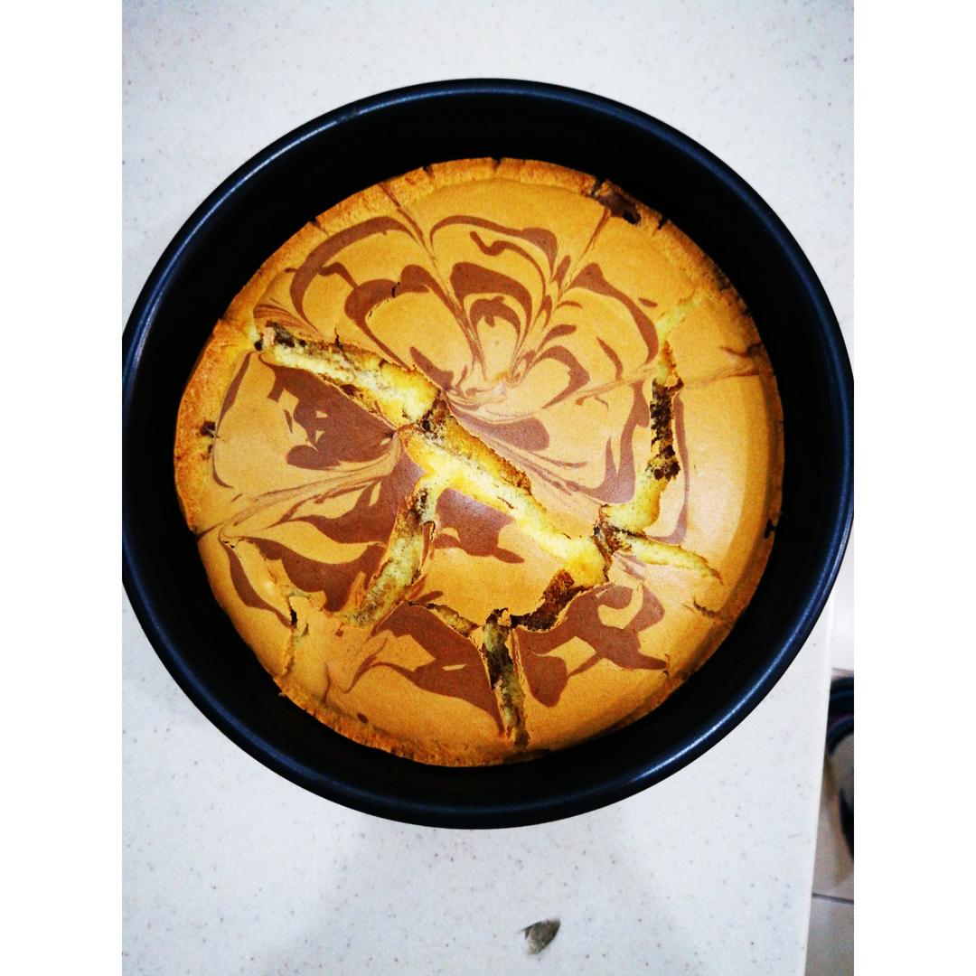 双色拉花戚风蛋糕