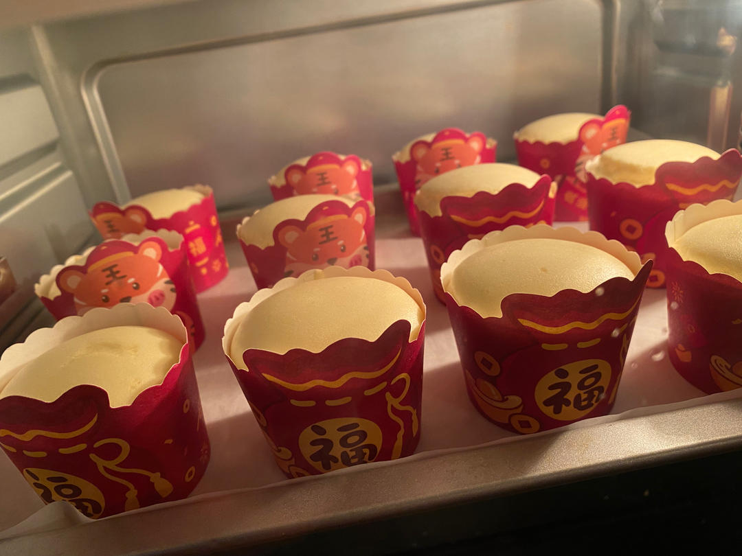 挑战全网最容易成功的纸杯蛋糕🧁无水不回缩，不开裂