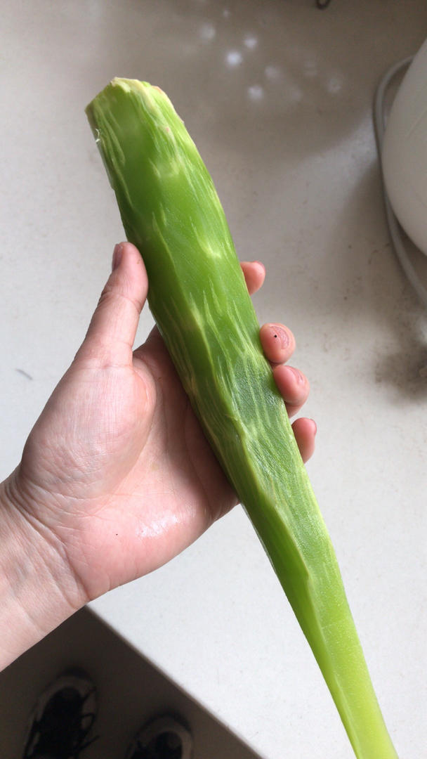 凉拌青笋（莴笋）