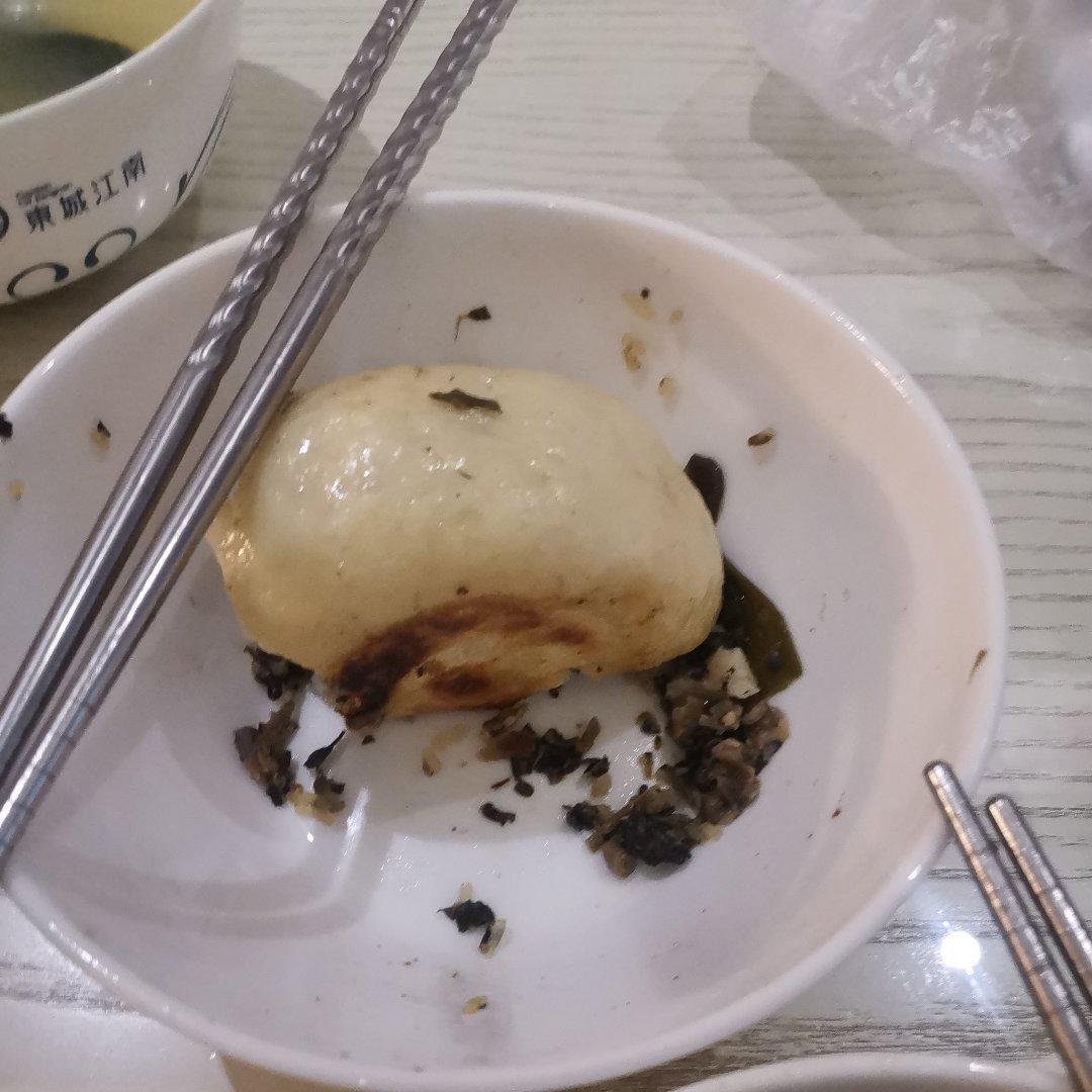 生煎包（非不粘锅冷冻包子版）