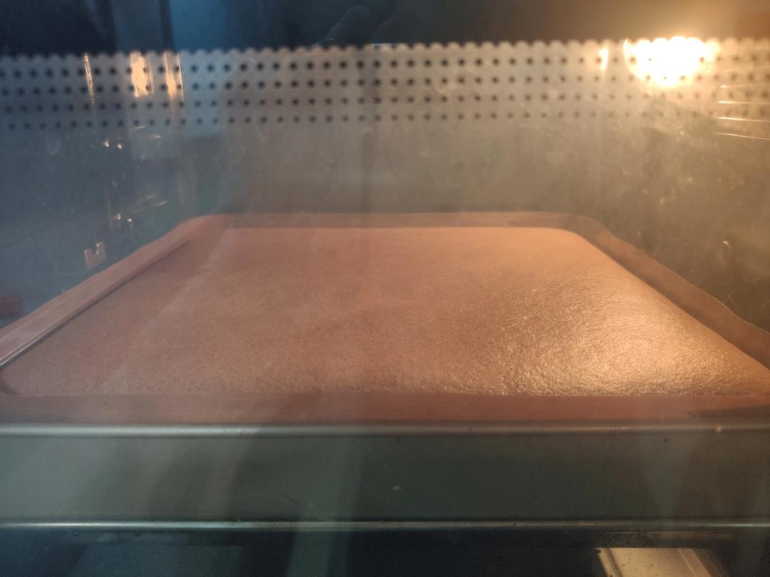 超浓郁卷不裂的巧克力蛋糕卷