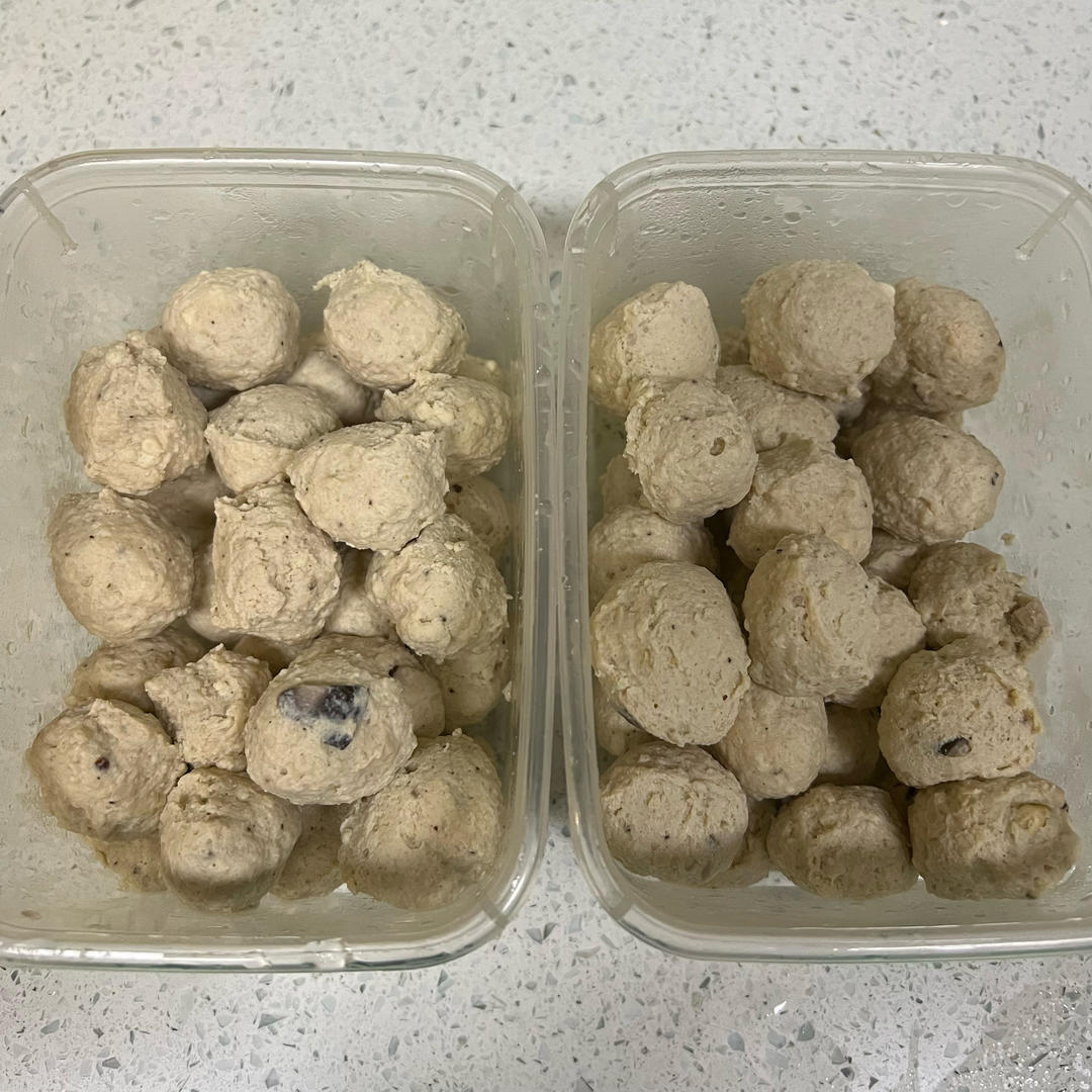 无淀粉鸡胸肉丸子（好吃 不腥 减脂健身必备）