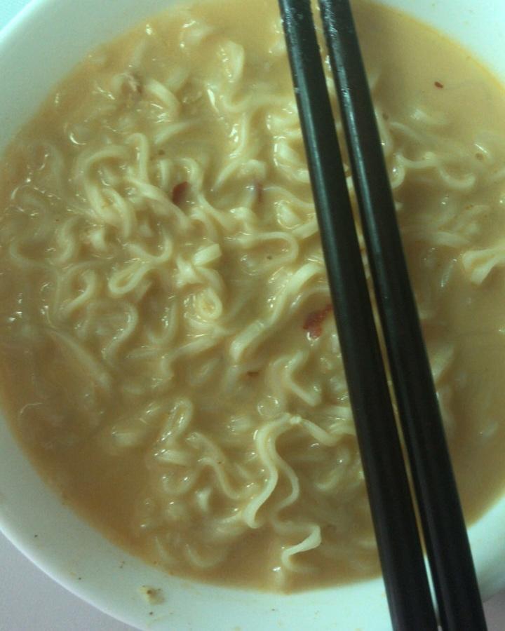牛奶煮泡面