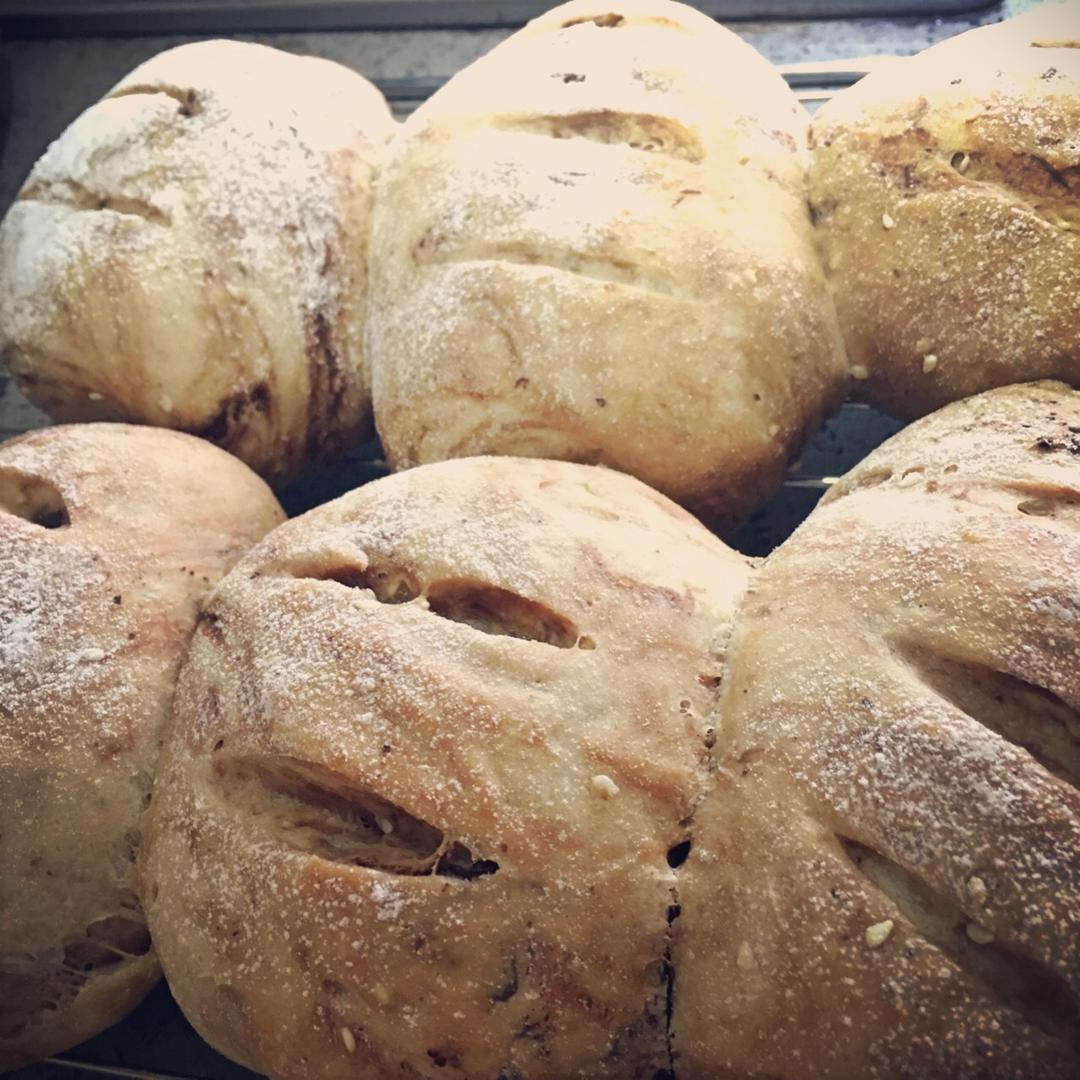 基情四射--香蕉巧克力大面包