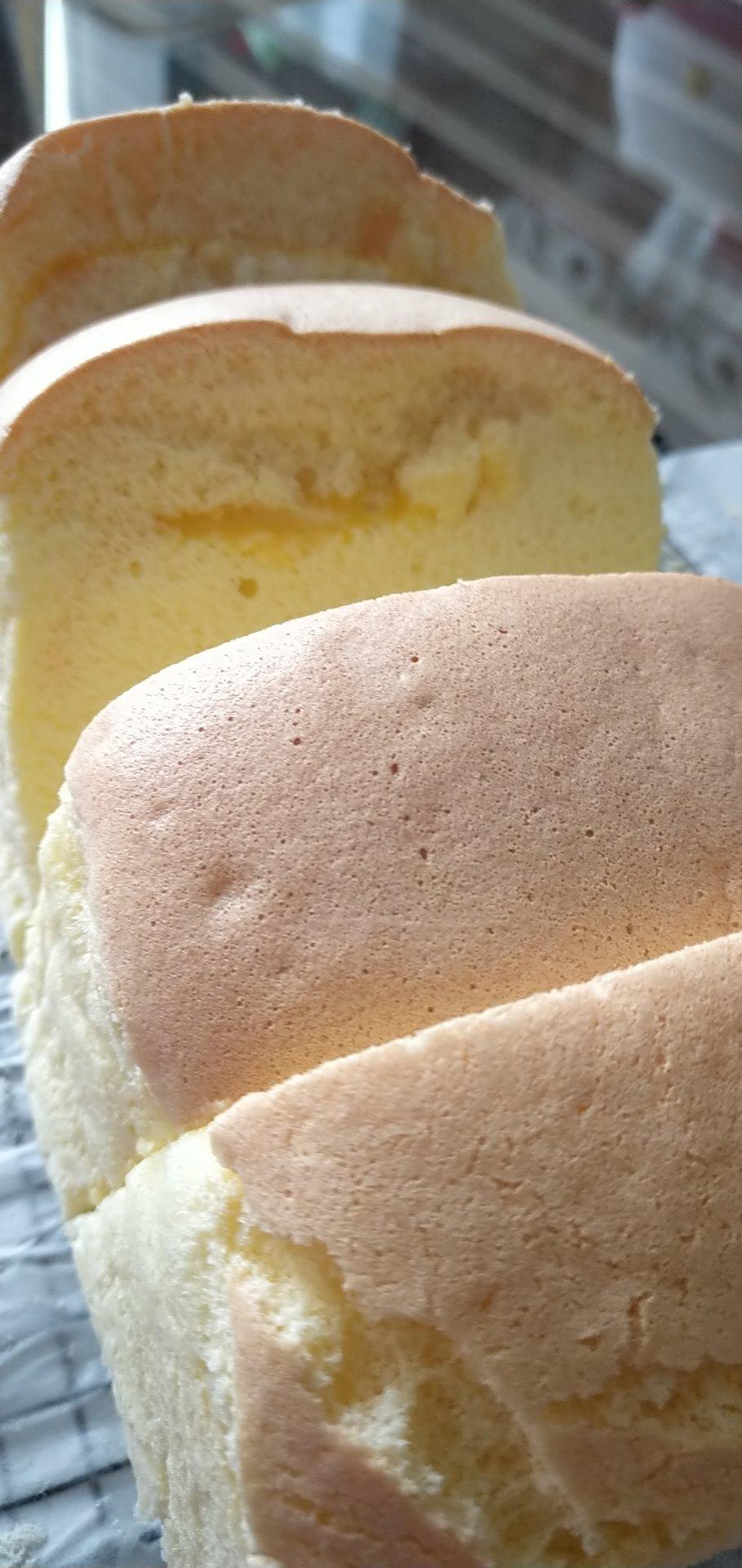 堪比柯基屁股
爆浆芝士🧀古早蛋糕