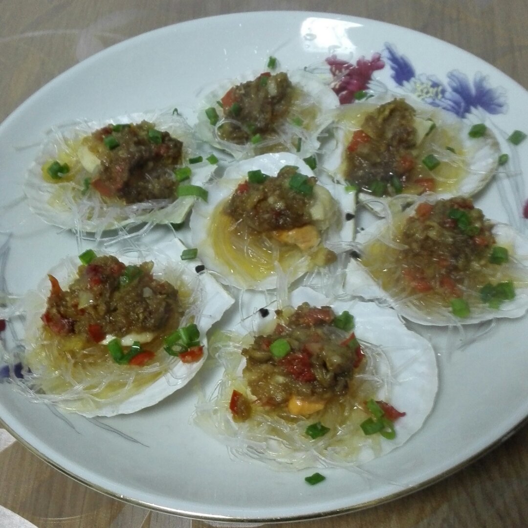 蒜蓉粉丝蒸扇贝