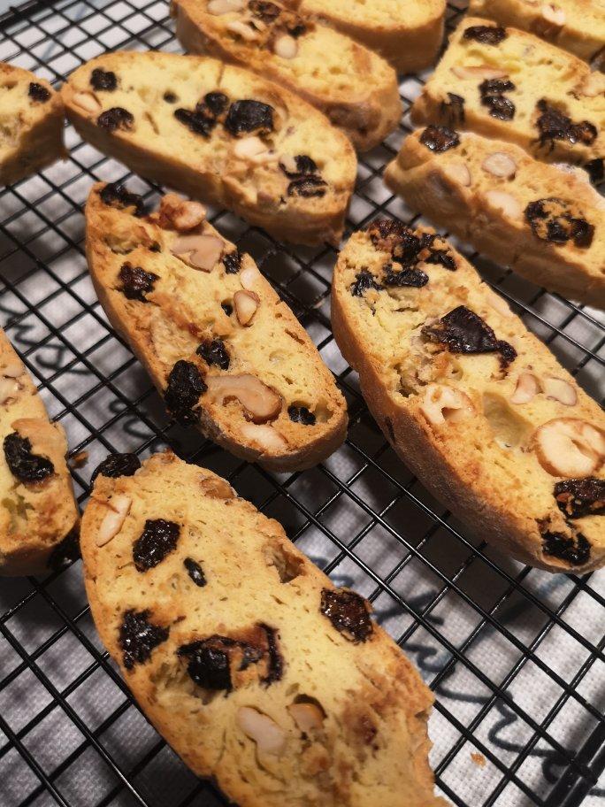 葡萄干坚果意式脆饼Biscotti——美国加州葡萄干