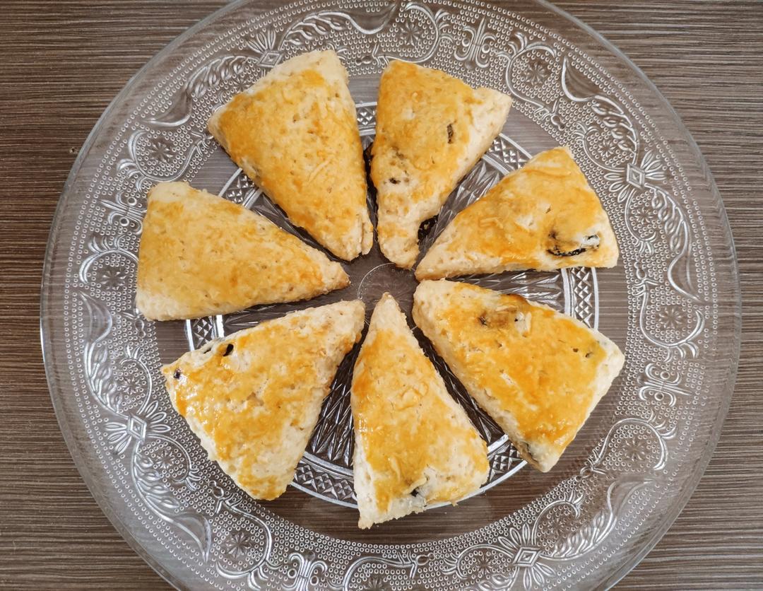 完美裂纹～百分百成功的超好吃奶香司康（禁止搬运）