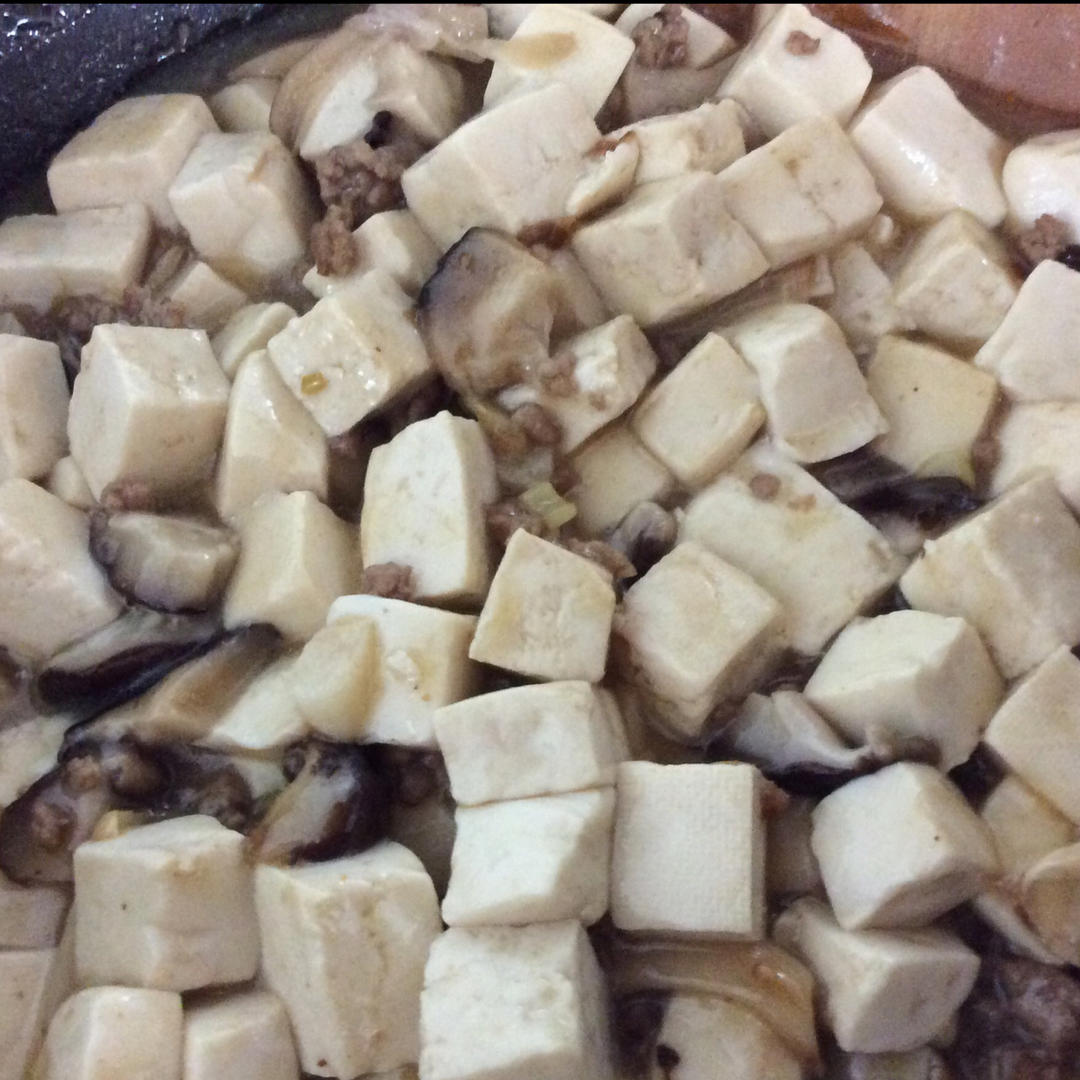 超级下饭的香菇肉沫豆腐