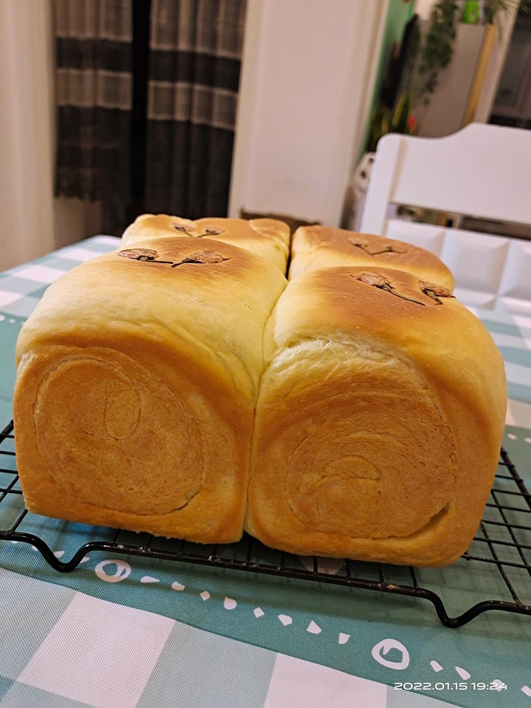 日式樱花盐吐司