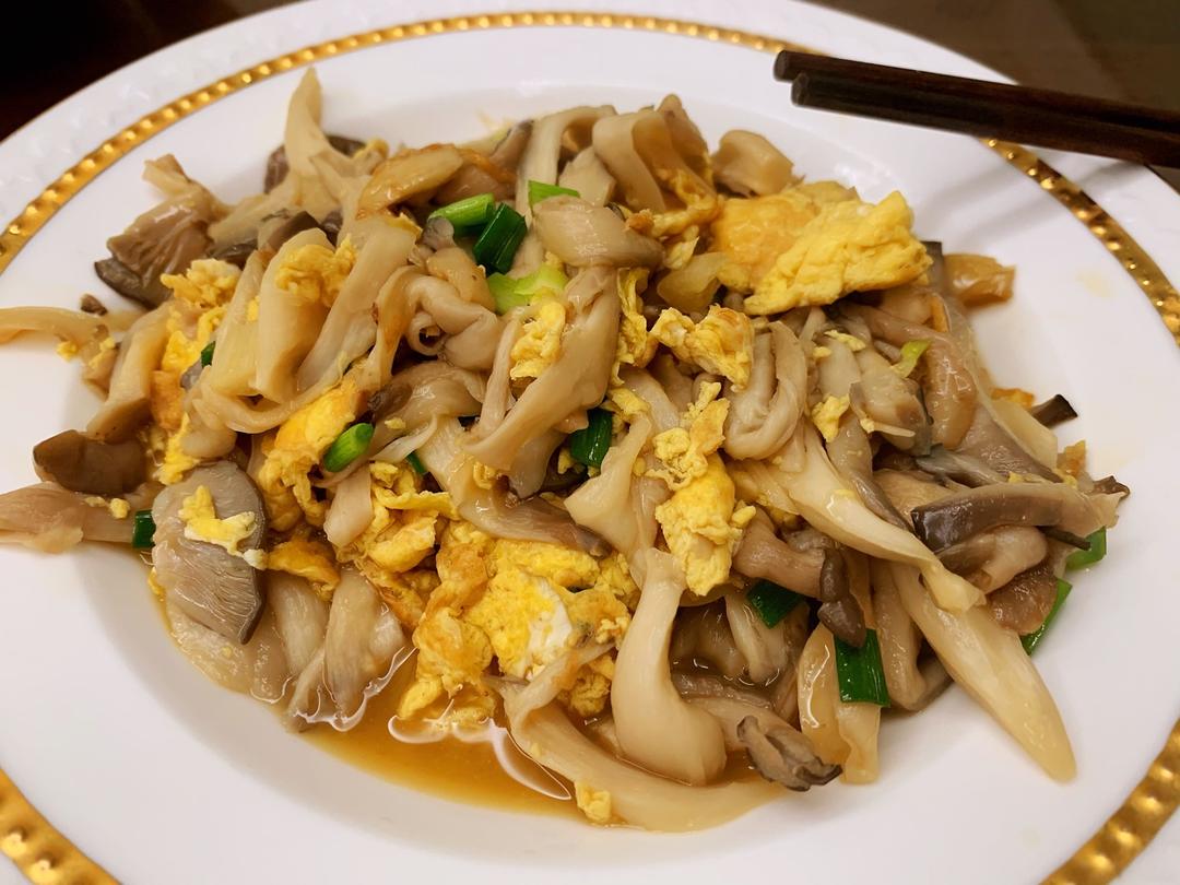 比肉好吃的平菇炒鸡蛋