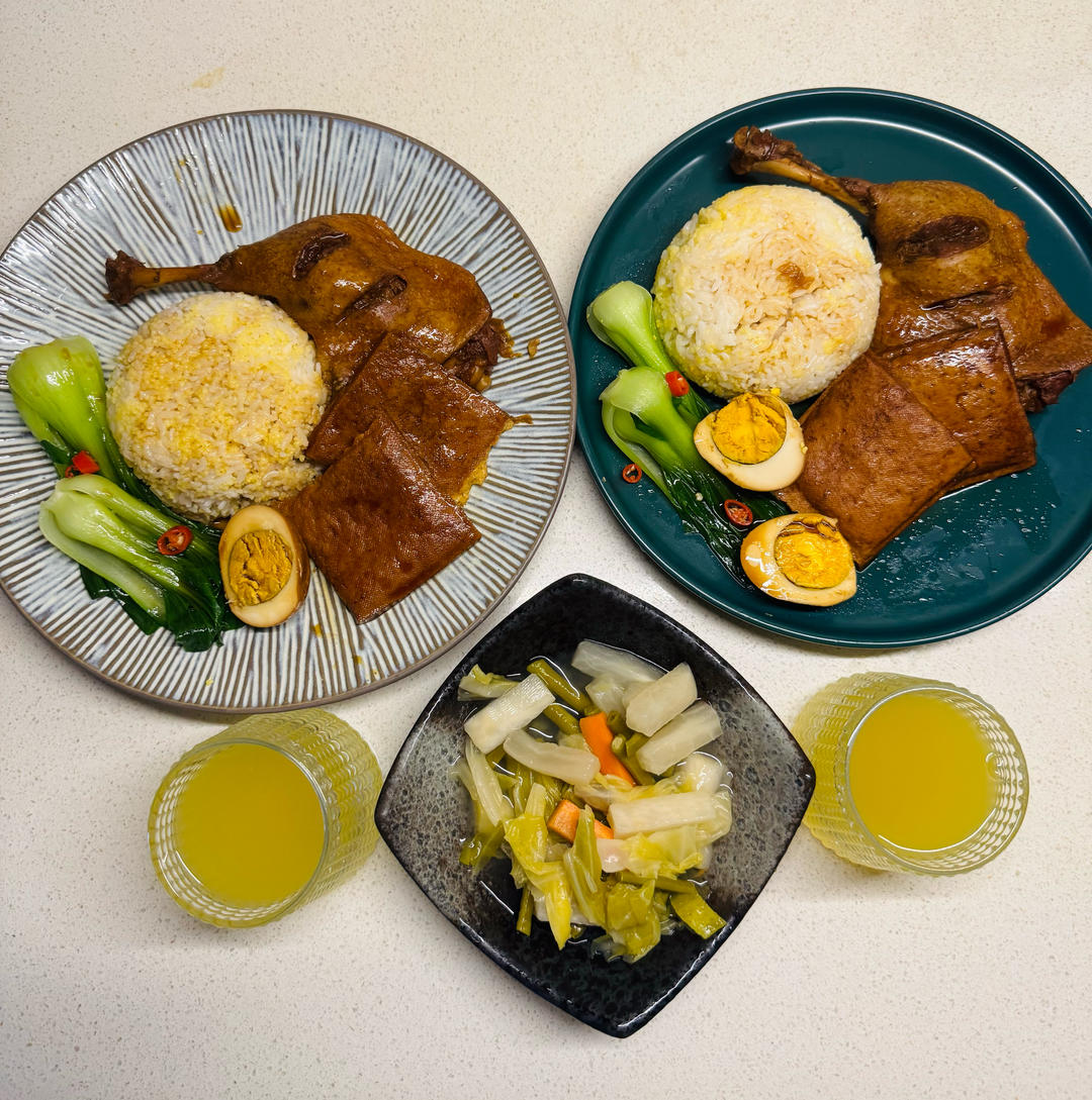 低脂营养鸭腿饭