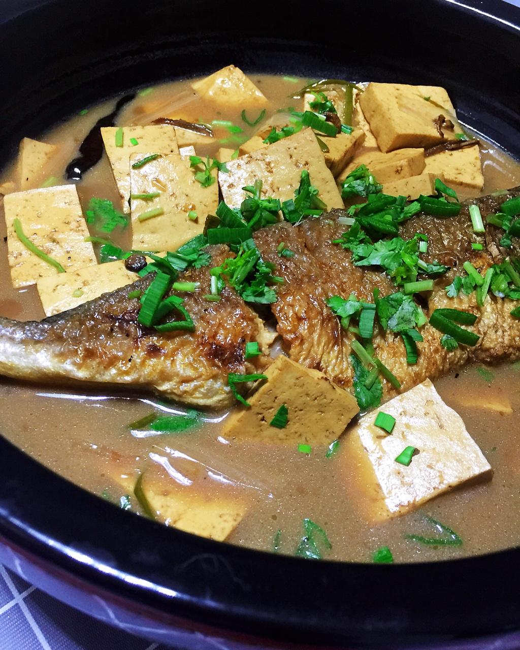 黄鱼炖豆腐